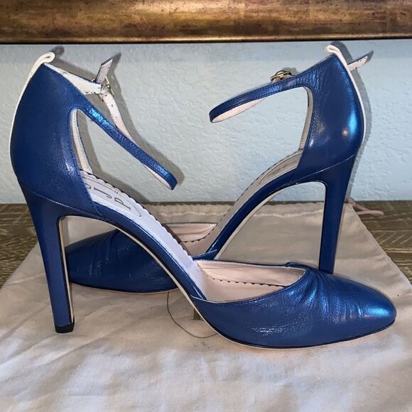 SJP Tanny Blue Mary Jane 4” Heels - Picture 15 of 16